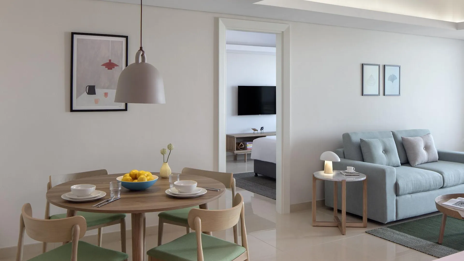 Staybridge Suites Dubai Internet City Hotel