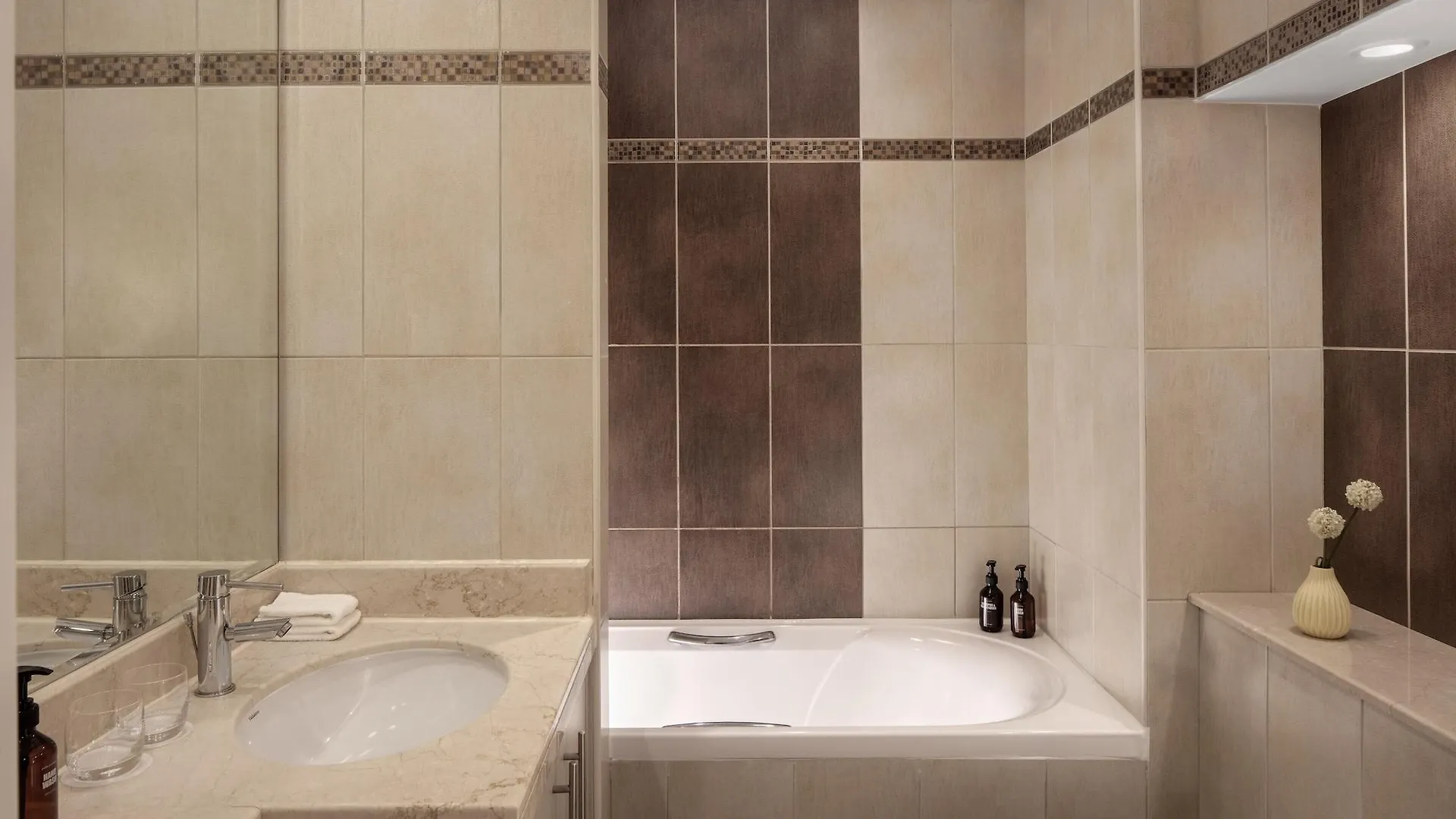 Hotel Staybridge Suites Dubai Internet City